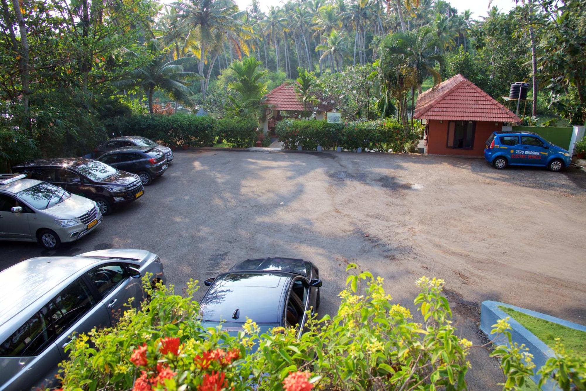 Poovar Island Resort Kültér fotó