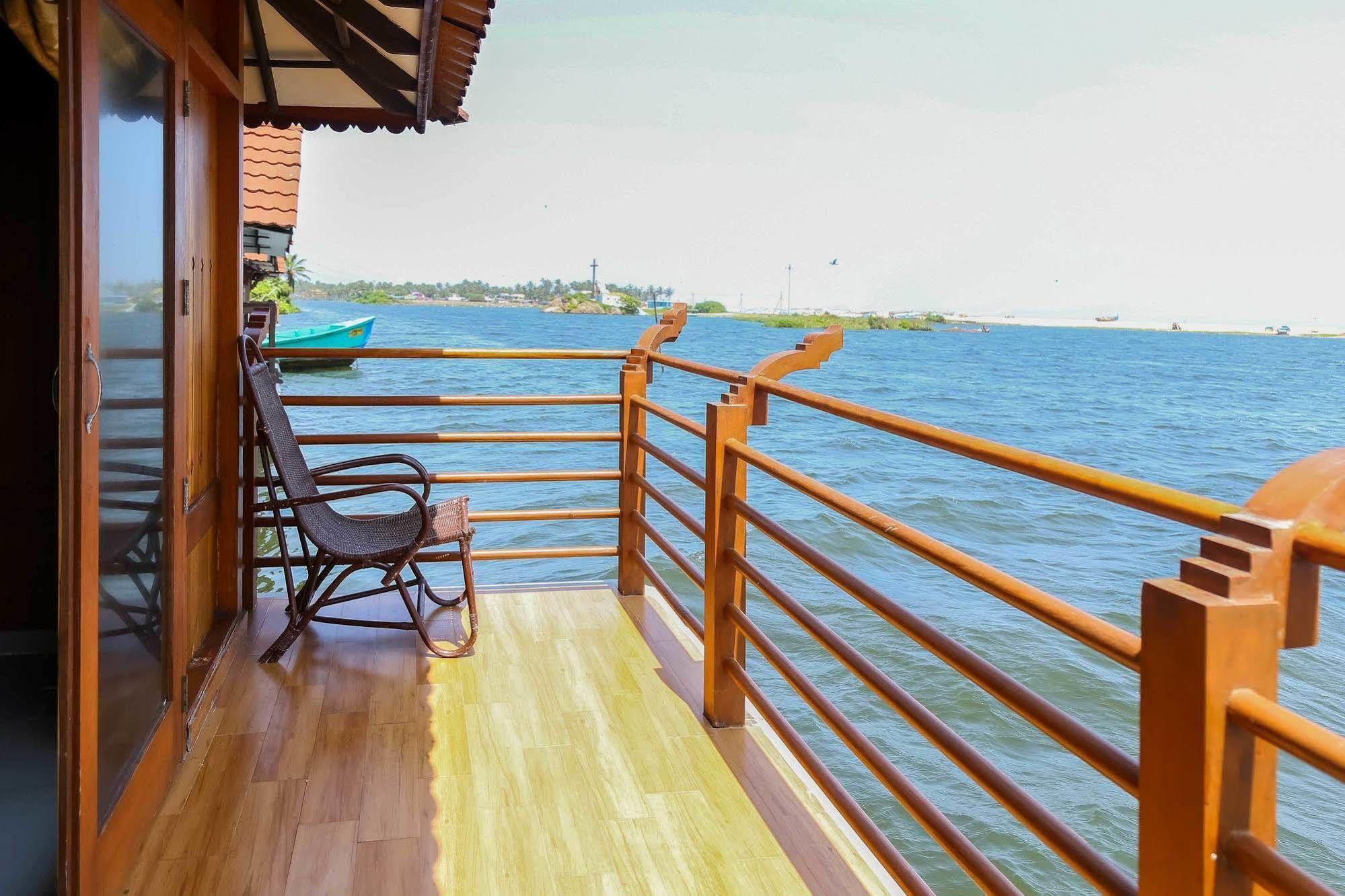 Poovar Island Resort Kültér fotó