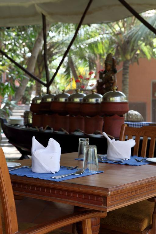 Poovar Island Resort Kültér fotó
