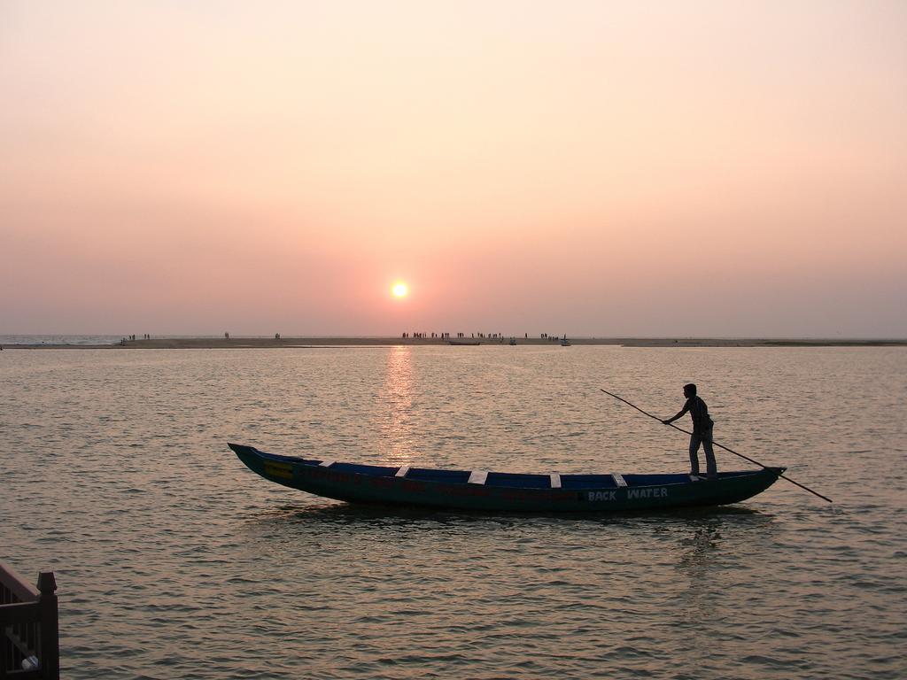 Poovar Island Resort Kültér fotó